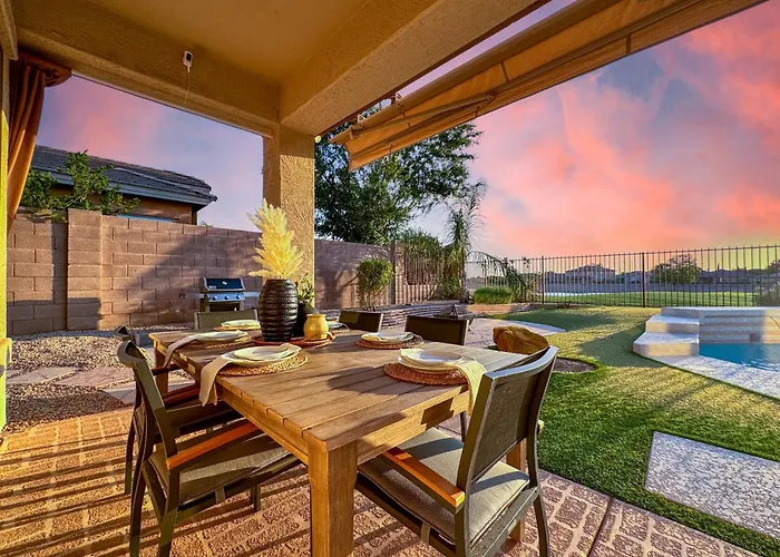 Crestview Gilbert Holiday home